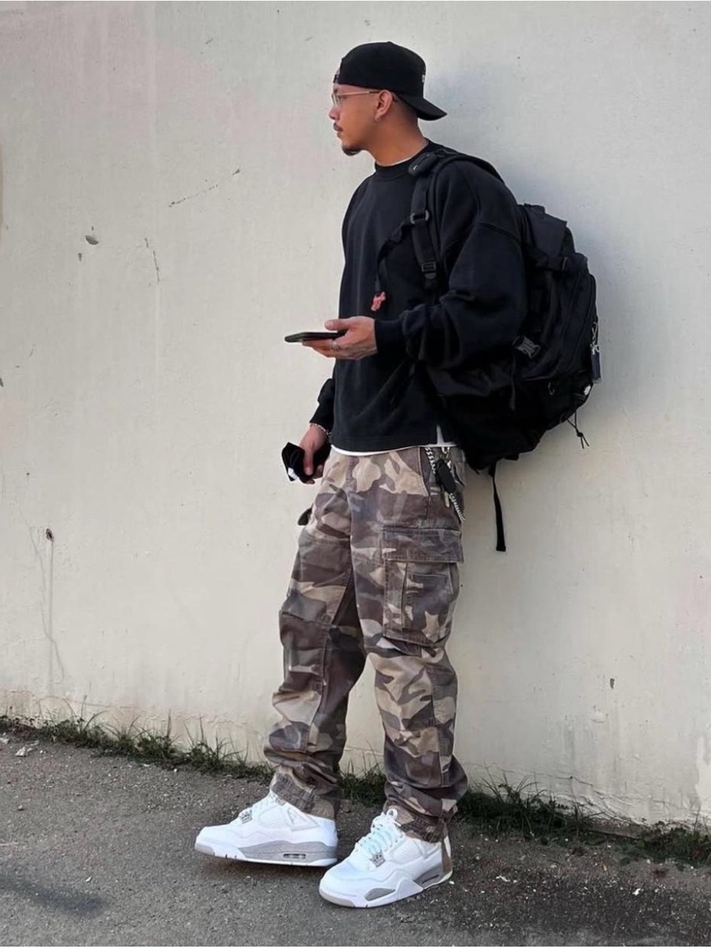 Abercrombie & Fitch Men's Taupe Camo Cargo Pants